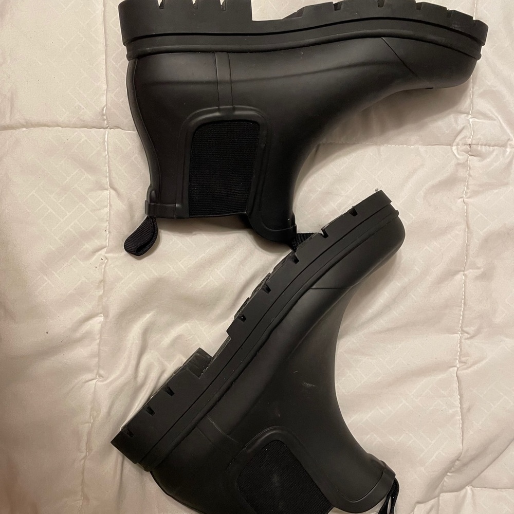 Ever lane rain boots
